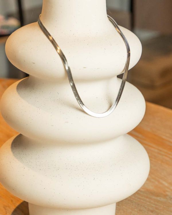 SILVER FLOW NECKLACE