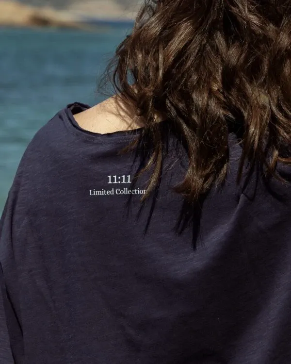 11:11 TEE - BLUE