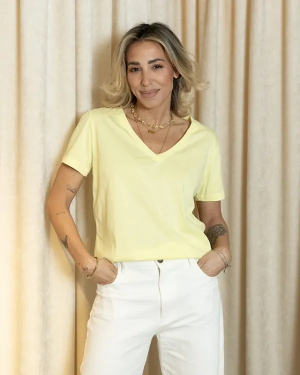 VIBE TEE LIGHT YELLOW