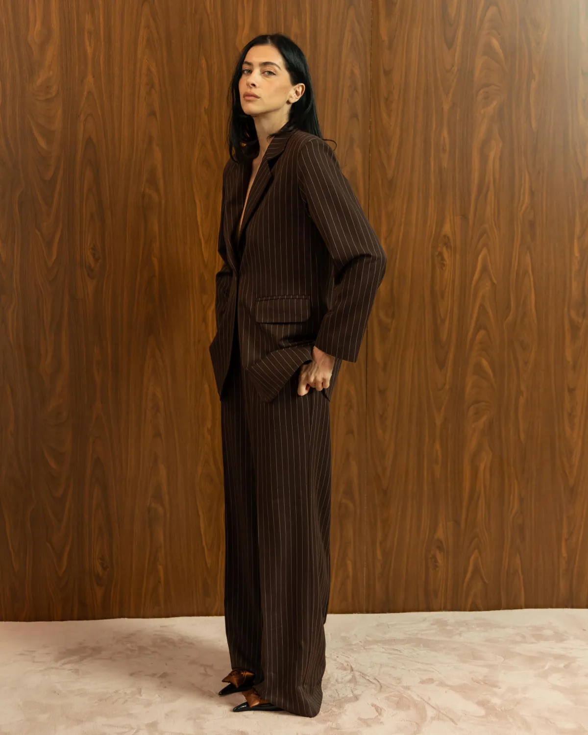 BROWN PINSTRIPE WIDE-LEG TROUSERS
