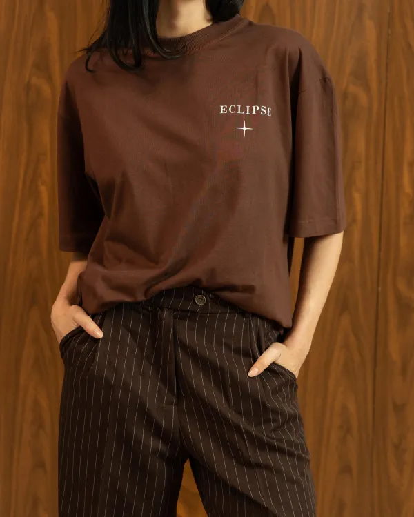 BROWN BOTH CAN BE TRUE GRAPHIC T-SHIRT