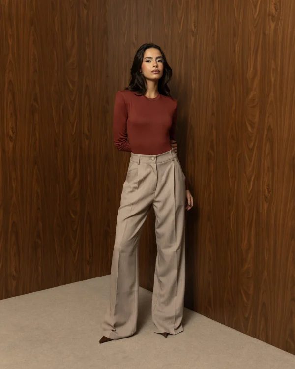 CALM POWER PANTS – Ίσιο ψηλόμεσο παντελόνι σε greige απόχρωση - Image 3