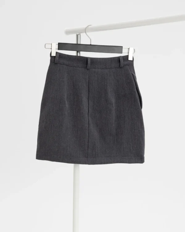 SHARP GREY SKIRT - Image 4