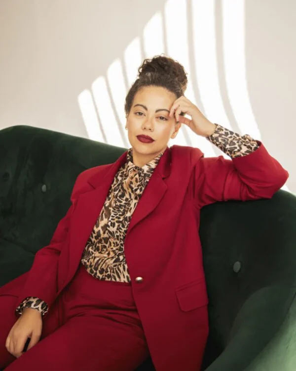 RED WINE ELEGANCE BLAZER - Image 2